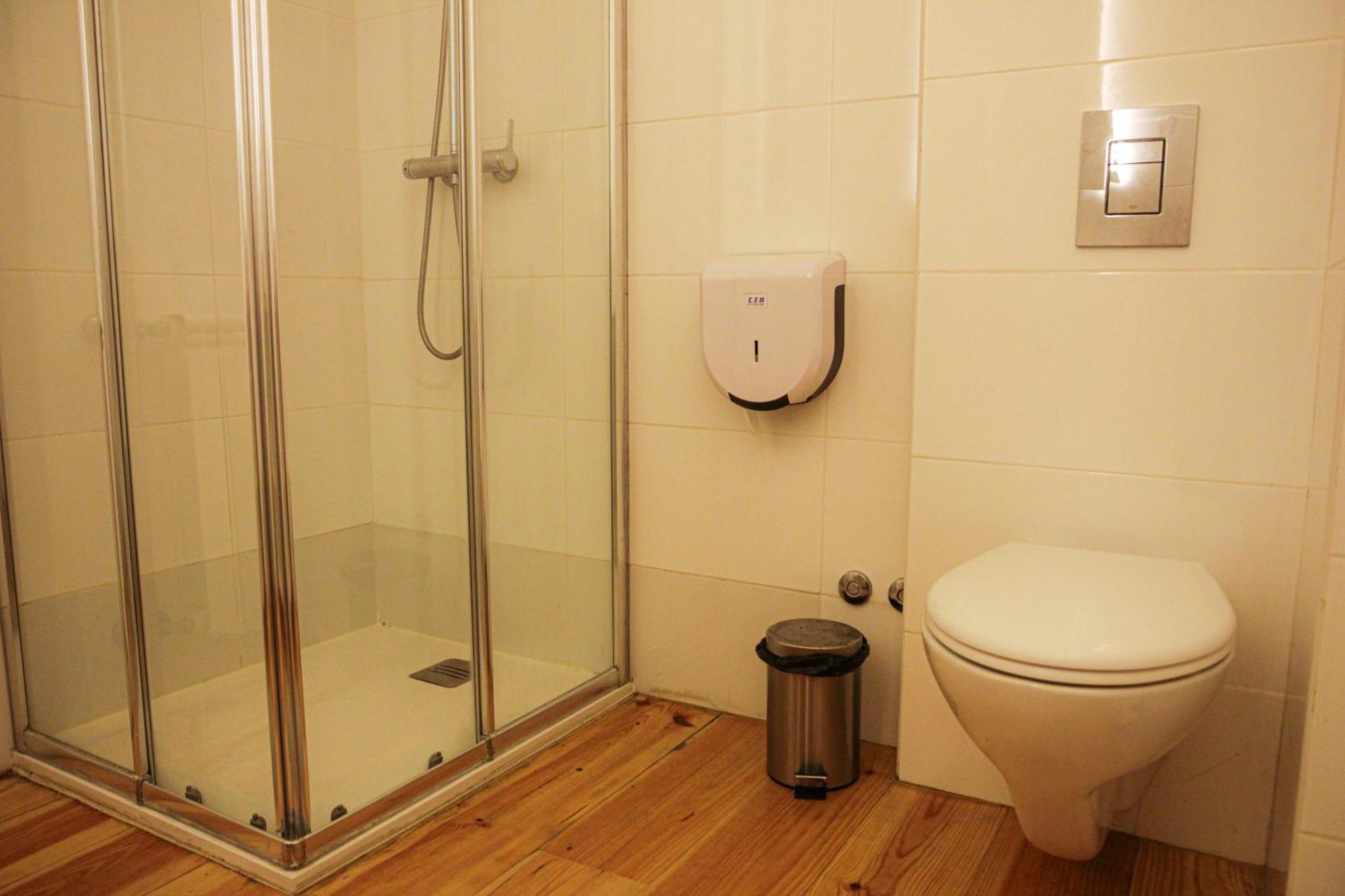 Onefam Ribeira Hostel Porto Luaran gambar